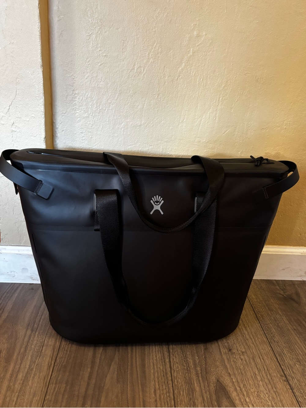 Hydroflask Cooler Bag